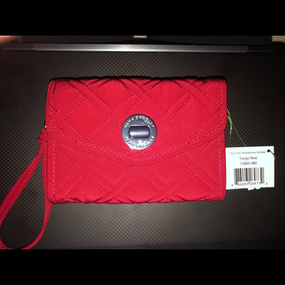 Vera Bradley smartphone wristlet Tango Red